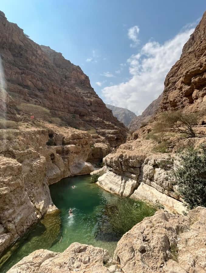 Muscat: Wadi Shab & Bimmah Sinkhole Tour with Pickup & Lunch - Key Points Before You Go