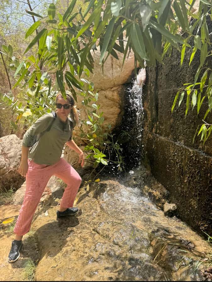 Muscat: Wadi Shab & Bimmah Sinkhole Tour with Pickup & Lunch - Price Check: Is $130 Good Value for This Muscat Loop?