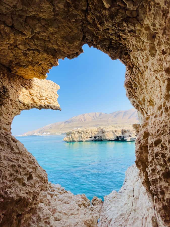 Muscat: Wadi Shab, Romantic Cave and Sinkhole Full-day Trip - Price and value: is $40 really fair for this day?
