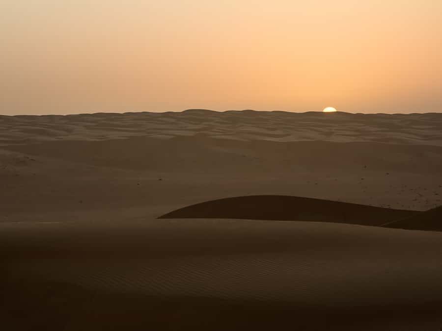Muscat: Wahiba Sands Desert Sunset Tour with Dinner - What to bring for Wahiba Sands comfort