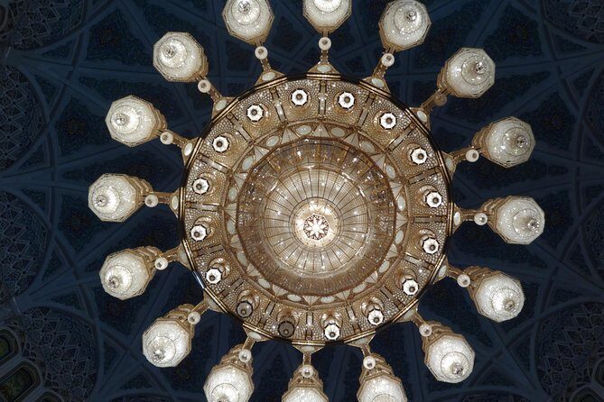 Mystical Muscat - Sultan Qaboos Grand Mosque: what makes the guided halls worth it