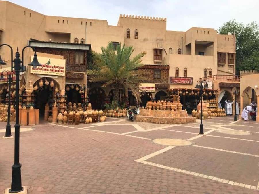 Nizwa Market, Nizwa Fort, Misfat Al Abriyeen, Jabal Shams - Nizwa Souq: shopping in Oman’s old capital, not a theme park