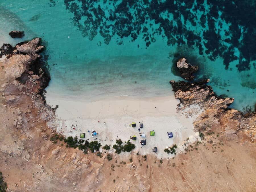 Oman: Daymaniyat Island Snorkeling Trip with Equipment - Food, drinks, and GoPro: the small extras that reduce stress