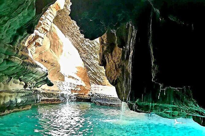 Private 2 Day Wadi Shab and Bimmah Sinkhole Tour - Wadi Shab: the canyon hike and the cave swim that people remember