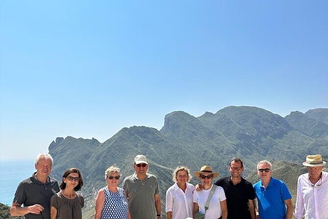 Private Caribian Orient (Swiming in Fazayeh Beach ) - The 800m zig-zag lookout road in Dhofar