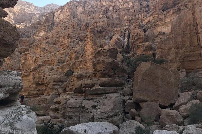 Private Day Trip to Wadi Shab, Fins Beach & Bimmah Sinkhole - Who Should Book This Wadi Shab and Sinkhole Day Trip?