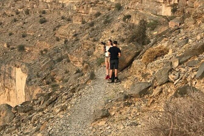 Private Full Day Trekking In the Grand Canyon (Balcony Walk) - Getting there from Muscat: the 7:30 departure and Wadi Ghul stop