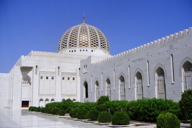 Private Muscat City Sightseeing Tour - A Fascinating Capital - Key highlights you’ll notice right away