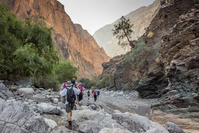 Private Muscat tour to the Grand Canyon Nizwa - First stop: Nizwa Fort and the Nizwa Souq