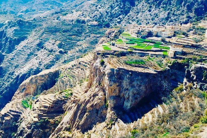Private Transfer from Muscat to Jebel Akhdar by 4WD Car - Jebel Akhdar to Muscat (and the Airport): The Same Service, Different Ending