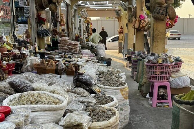 Salalah City Tour: Discover Salalahs Treasures with a Local Guide - Al Hafa Waterfront: sea breeze, easy strolling, and local treats