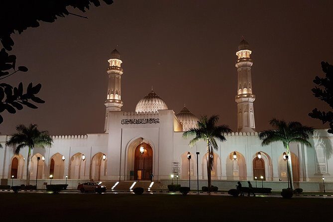 Salalah City Tour with History, Culture, Souq Shopping, Halwa - Al Baleed Archaeological Park: UNESCO Ruins With Column Math