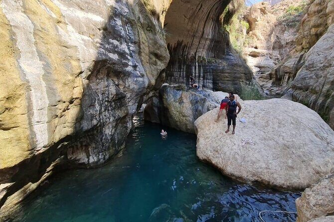 Sinkhole, Fins & Wadi Tiwi Explorer: Swim, Hike & Scenic Views - Pool-and-Hike Day in Wadi Tiwi, From Muscat by 4WD