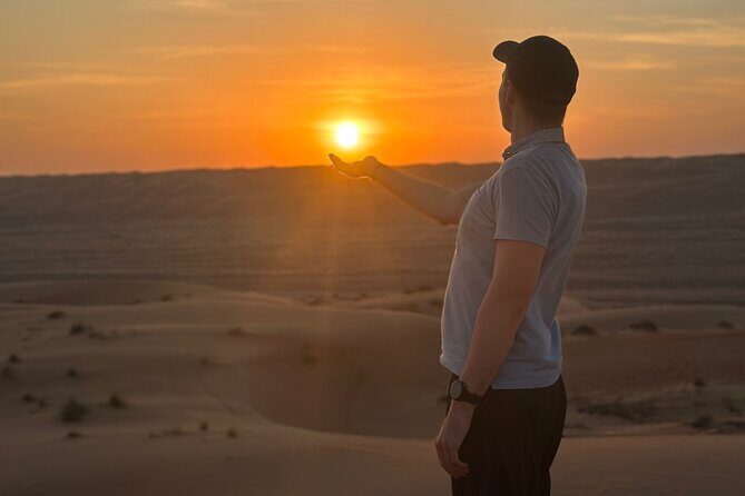Sunset in Wahiba Sands 4x4 Adventure - Key points to know before you go