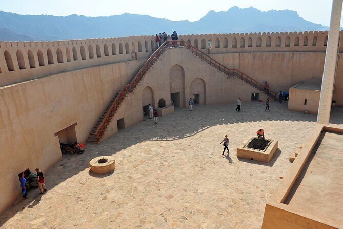 Tour Arwa 3 Days-2 Nights, Oman Tours Package - Wahiba Sands Safari Camp: 4WD Dunes and a Proper Sunset