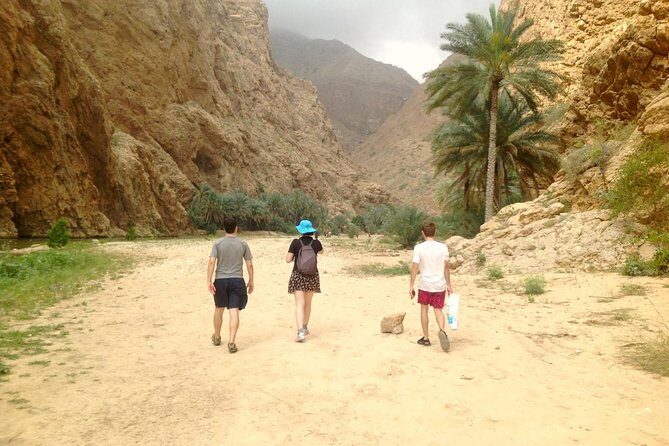 Wadi Shab and Bimmah Sinkhole 4X4 (Private Tour ) - Bimmah Sinkhole: When a Quick Stop Turns Into a Swim Plan
