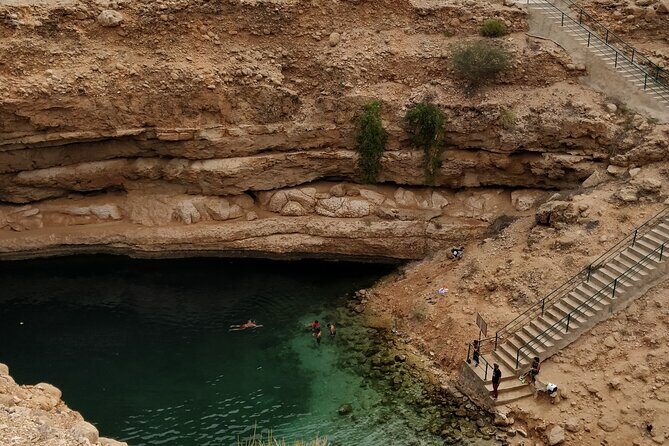 Wadi Shab and Bimmah Sinkhole Full Day Tour - Should You Book This Wadi Shab and Bimmah Tour?