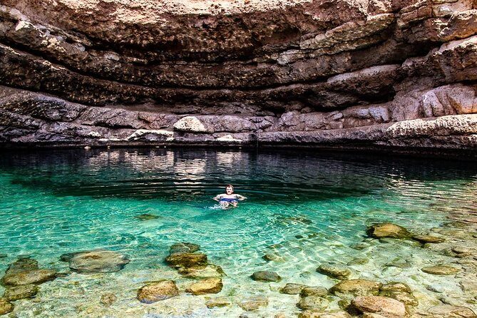Wadi shab and Sinkhole adventure - Who this trip suits best (and who should skip it)