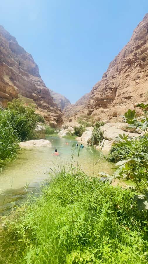 Wadi Shab Parking Meet the Local Guide for Self drivers - Hiking back and the included coffee stop