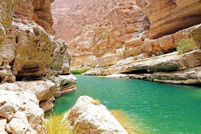 Wadishab and Bhima Sink Hole (Sharing Tours - Lunch included: a real value point, not just a checkbox