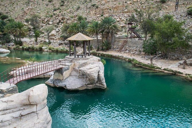 Wahiba Sands and Wadi Bani Khalid Desert Safari - Price and what you really get for $200 per person