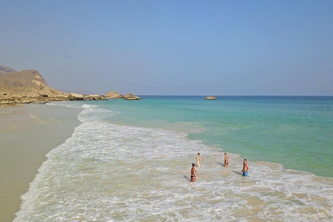 West Coast Mountains and Beaches (Fazayah beach + Shaat cliff) - Fazayah Beach Swim Under the Qamar Mountains